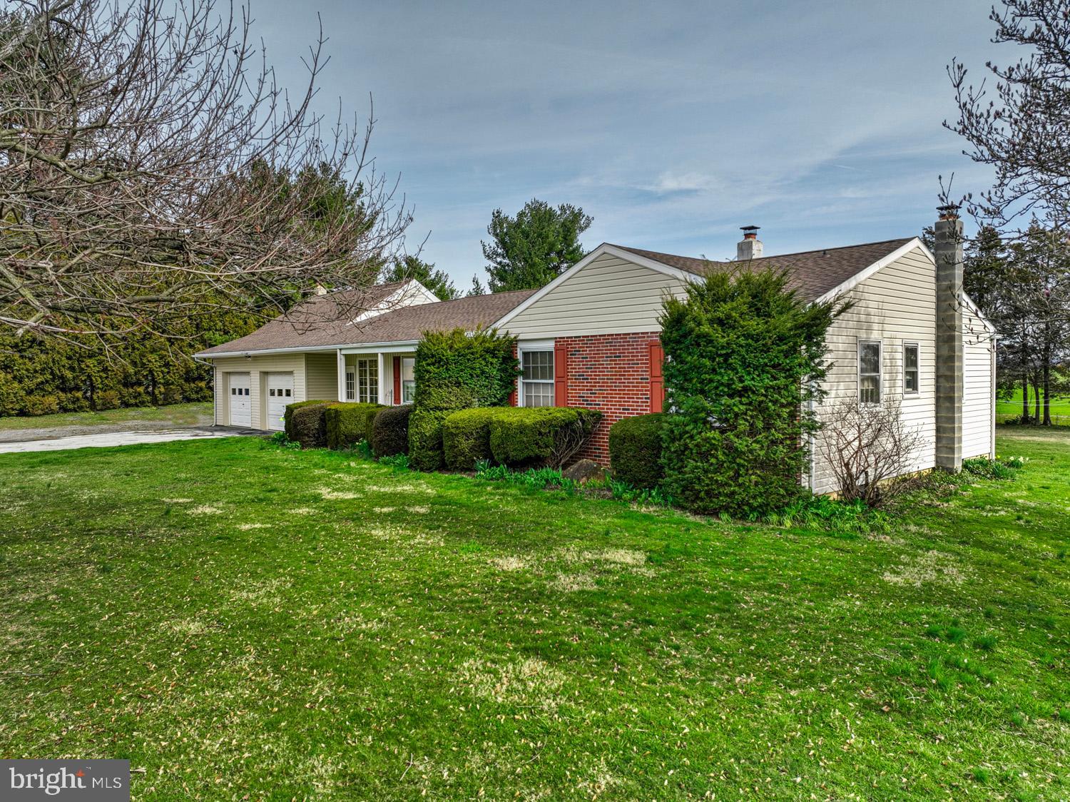 2046 Little Conestoga Road Elverson, PA 19520 - Photo 9 of 44 Gallery Image 9