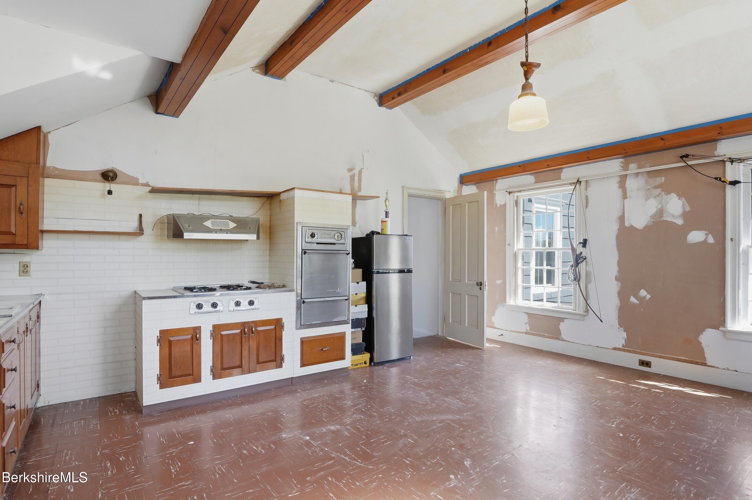752 State Road Richmond, MA 01254 - Photo 40 of 71 upstairs kitcen