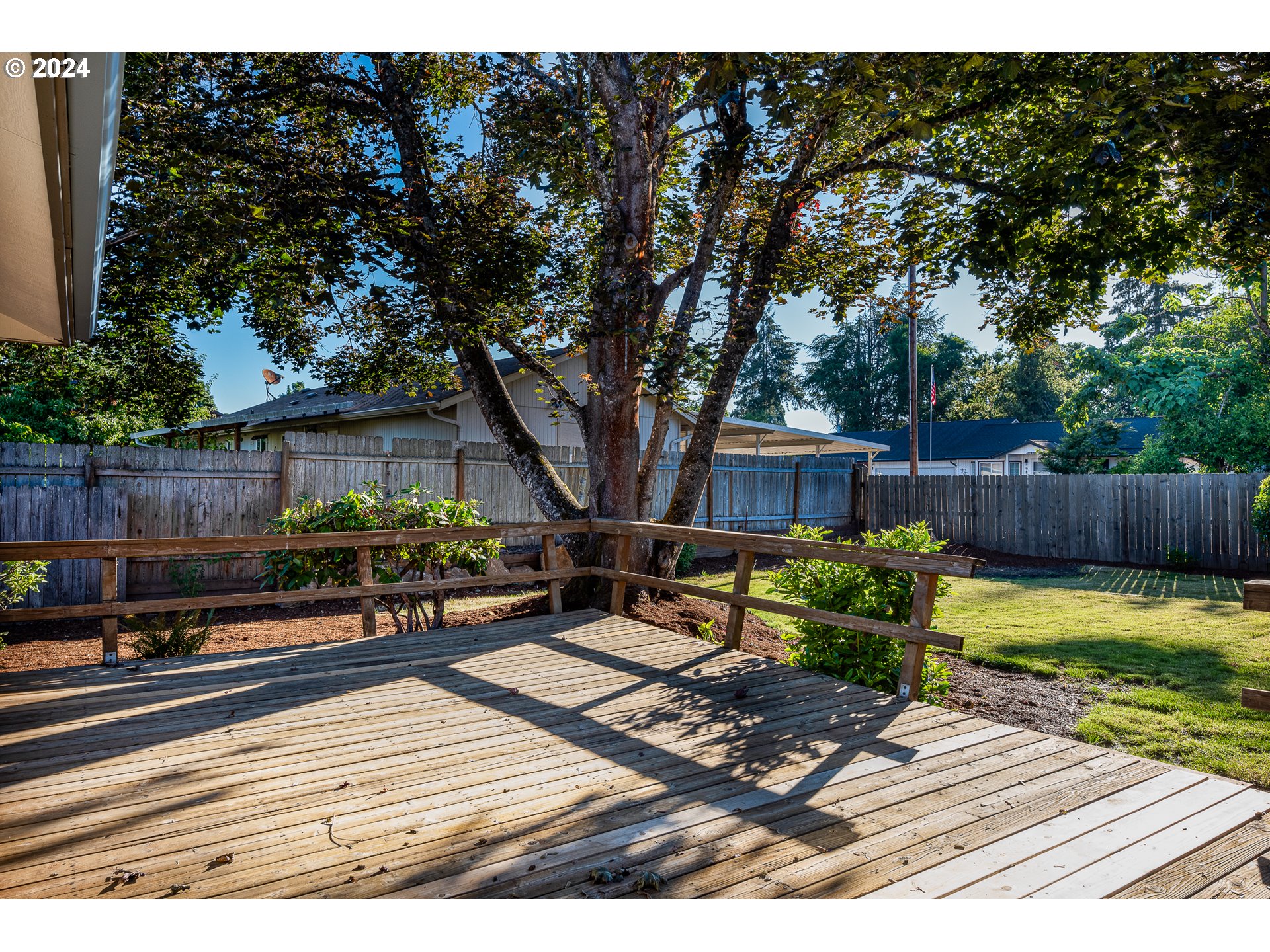 3726 Jasper Road Springfield, OR 97478 - Photo 36 of 45 a view of a deck with chairs and plants