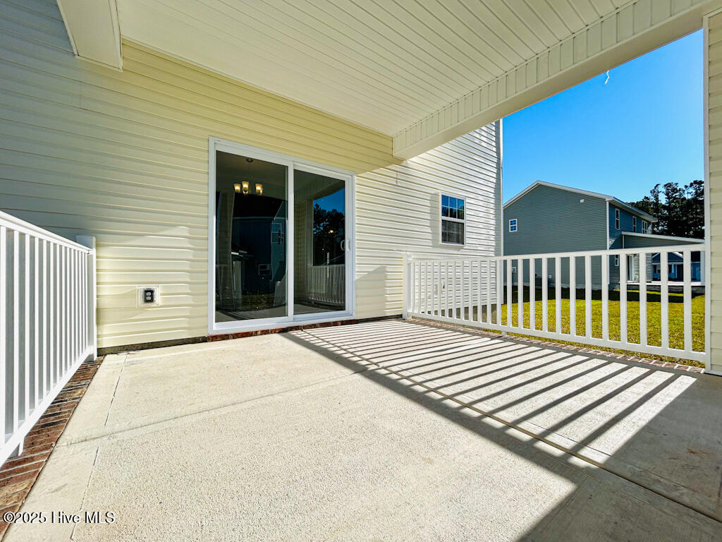 702 Lantern Rst Lane Jacksonville, NC 28546 - Photo 8 of 49 SIMILAR PHOTO