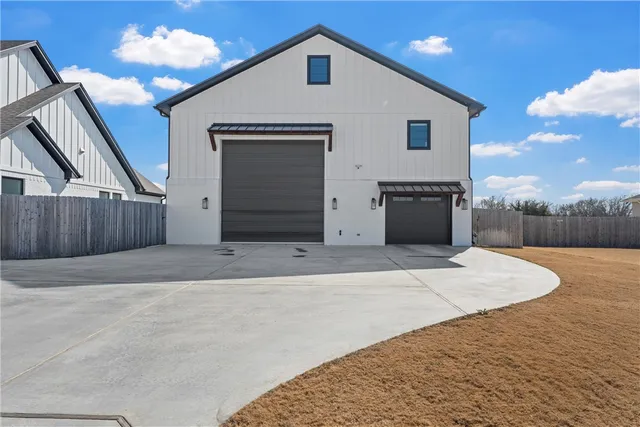 $1,499,900 | 612 Lindsay Lane, Waco, TX 76706