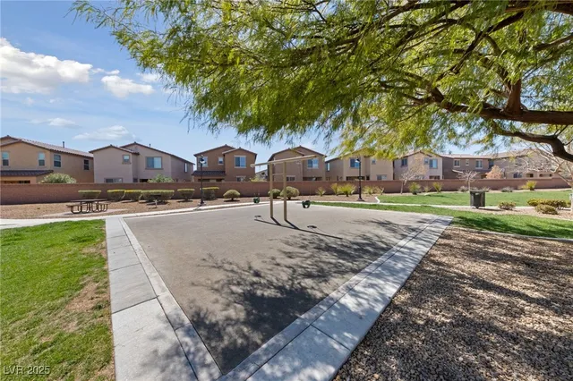 $430,000 | 6409 Dundock Avenue, Las Vegas, NV 89122