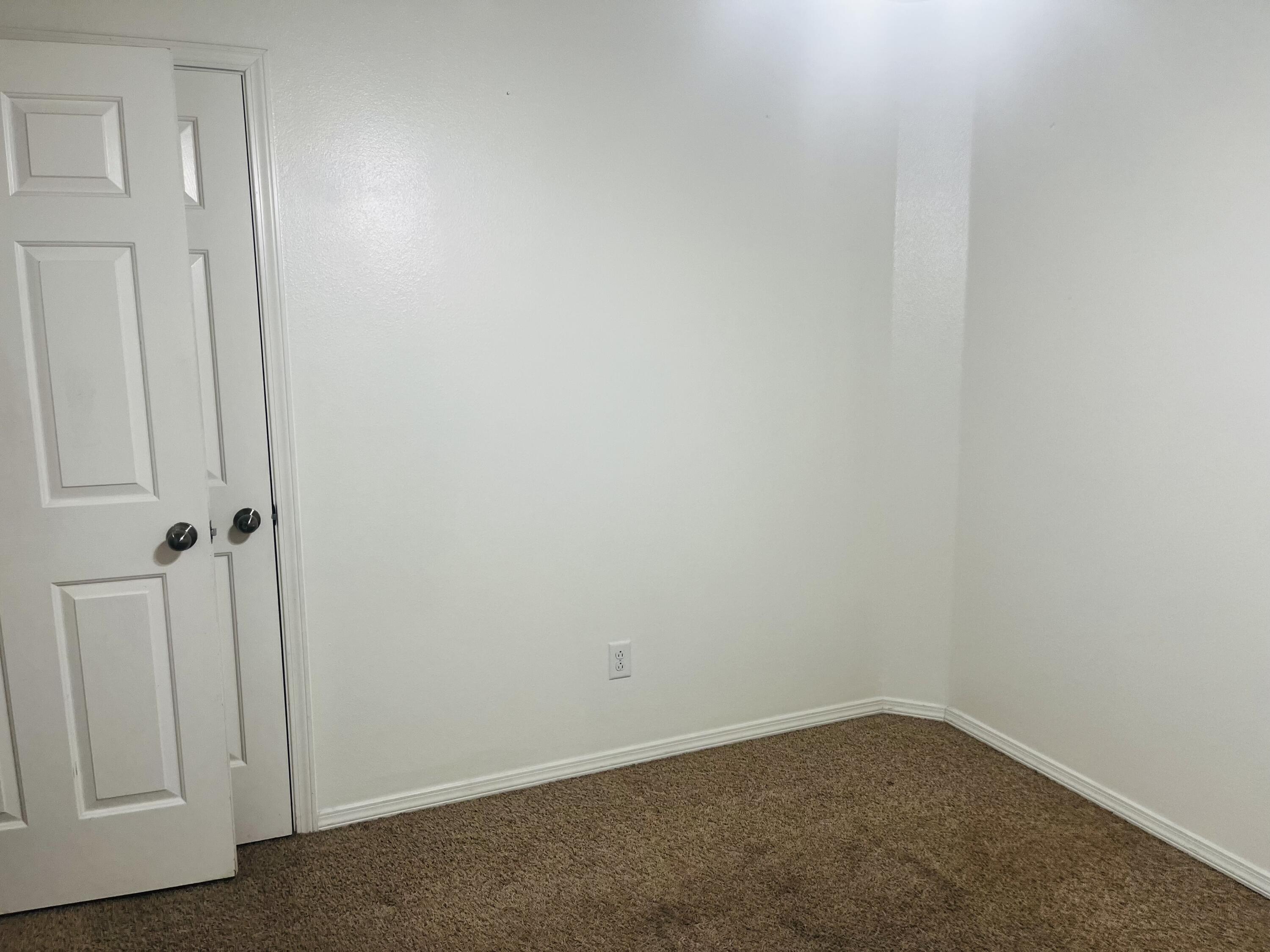 10016 Weatherford Avenue Lubbock, TX 79423 - Photo 20 of 29 a view of a small space