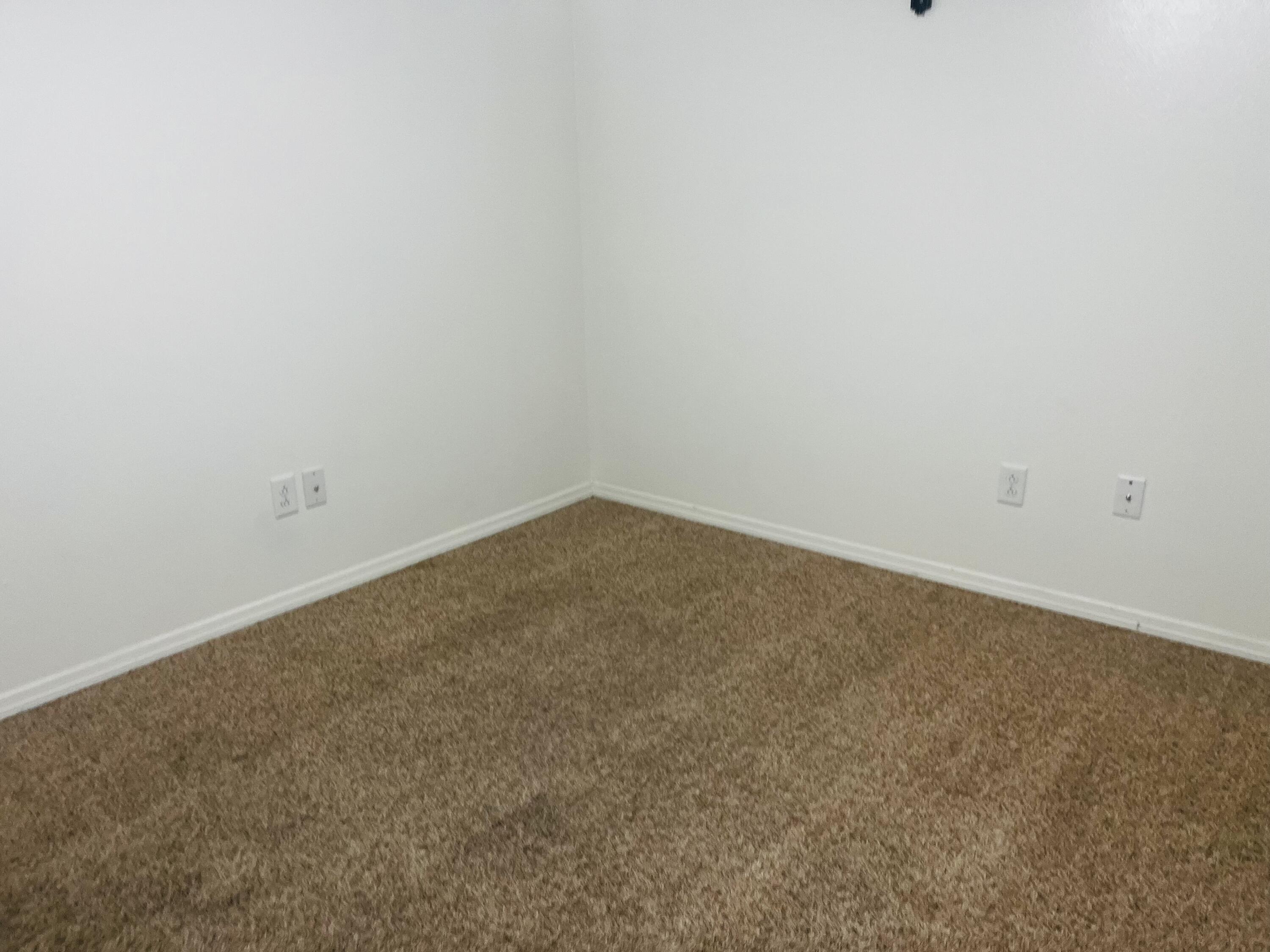 10016 Weatherford Avenue Lubbock, TX 79423 - Photo 21 of 29 close up of a white marble wall