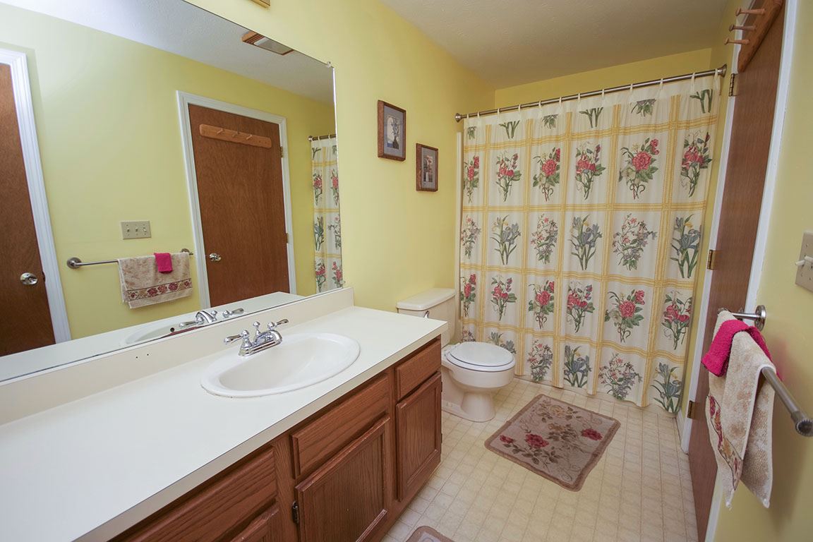 169 Indian Rock Road Merrimack, NH 03054 - Photo 22 of 37 Gallery Image 22