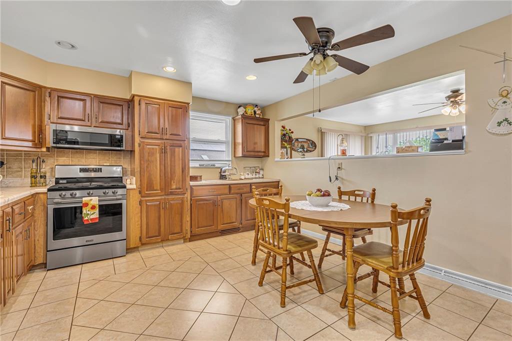 746 McLean Street Rochester, PA 15074 - Photo 4 of 31