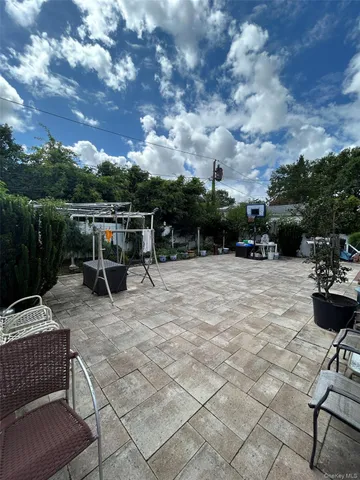 $1,380,000 | 42 Lahey Street, New Hyde Park, NY 11040