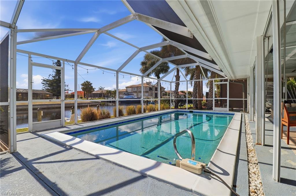 2211 Bayview Road Punta Gorda, FL 33950 - Photo 9 of 37 a view of a balcony