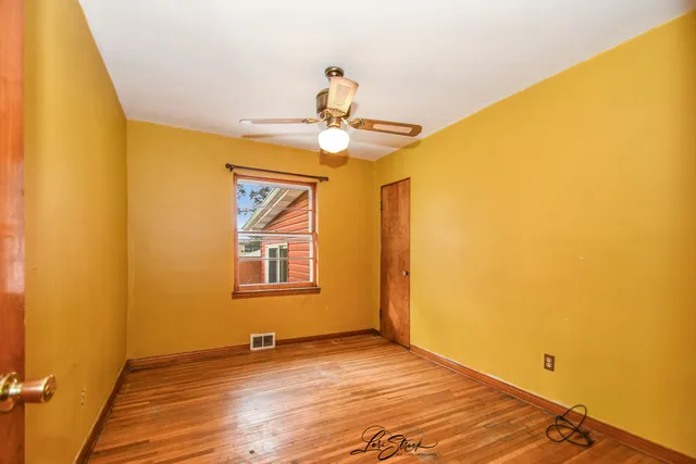 $225,000 | 1009 Helen Avenue, Joliet, IL 60433