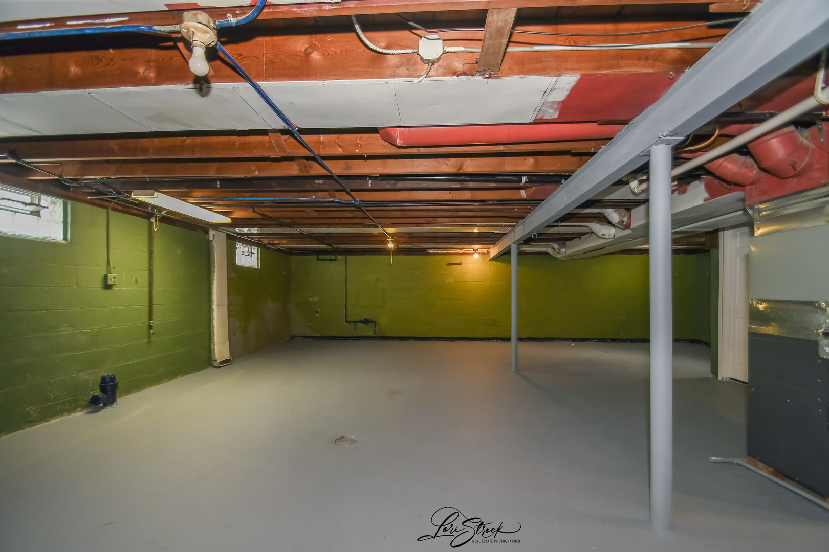 1009 Helen Avenue Joliet, IL 60433 - Photo 19 of 23 a view of an empty room