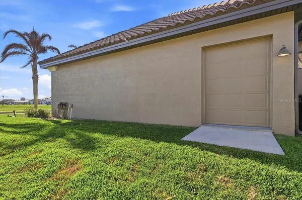 $1,275,000 | 4193 Juliana Lake Drive, Auburndale, FL 33823