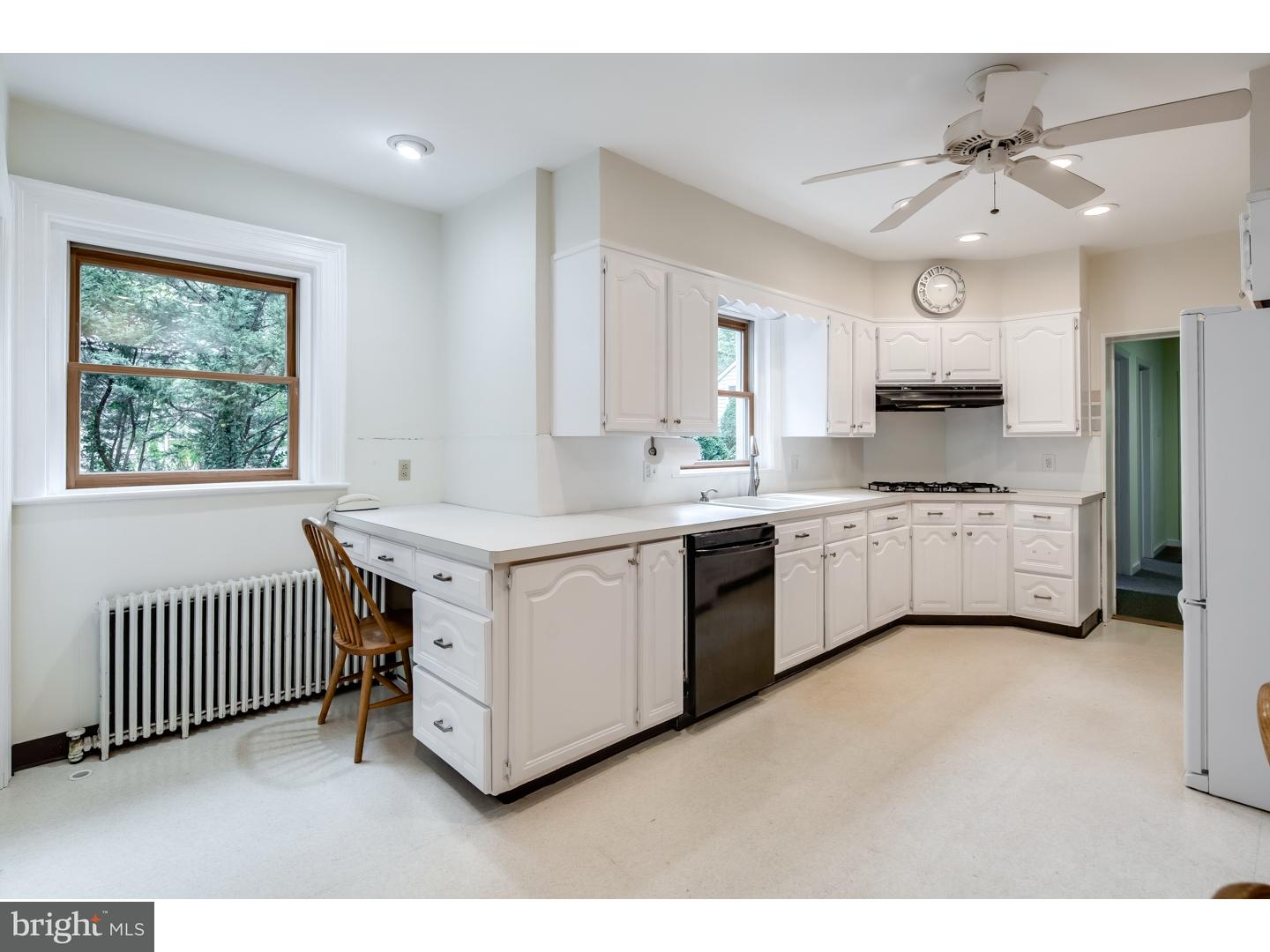 509 Warwick Road Haddonfield, NJ 08033 - Photo 9 of 24 Gallery Image 9