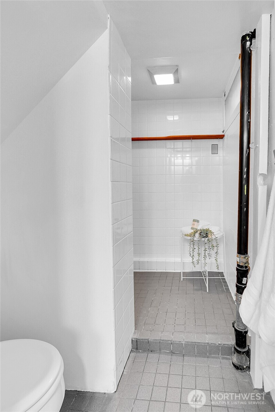 4209 South Lucile Street Seattle, WA 98118 - Photo 17 of 32