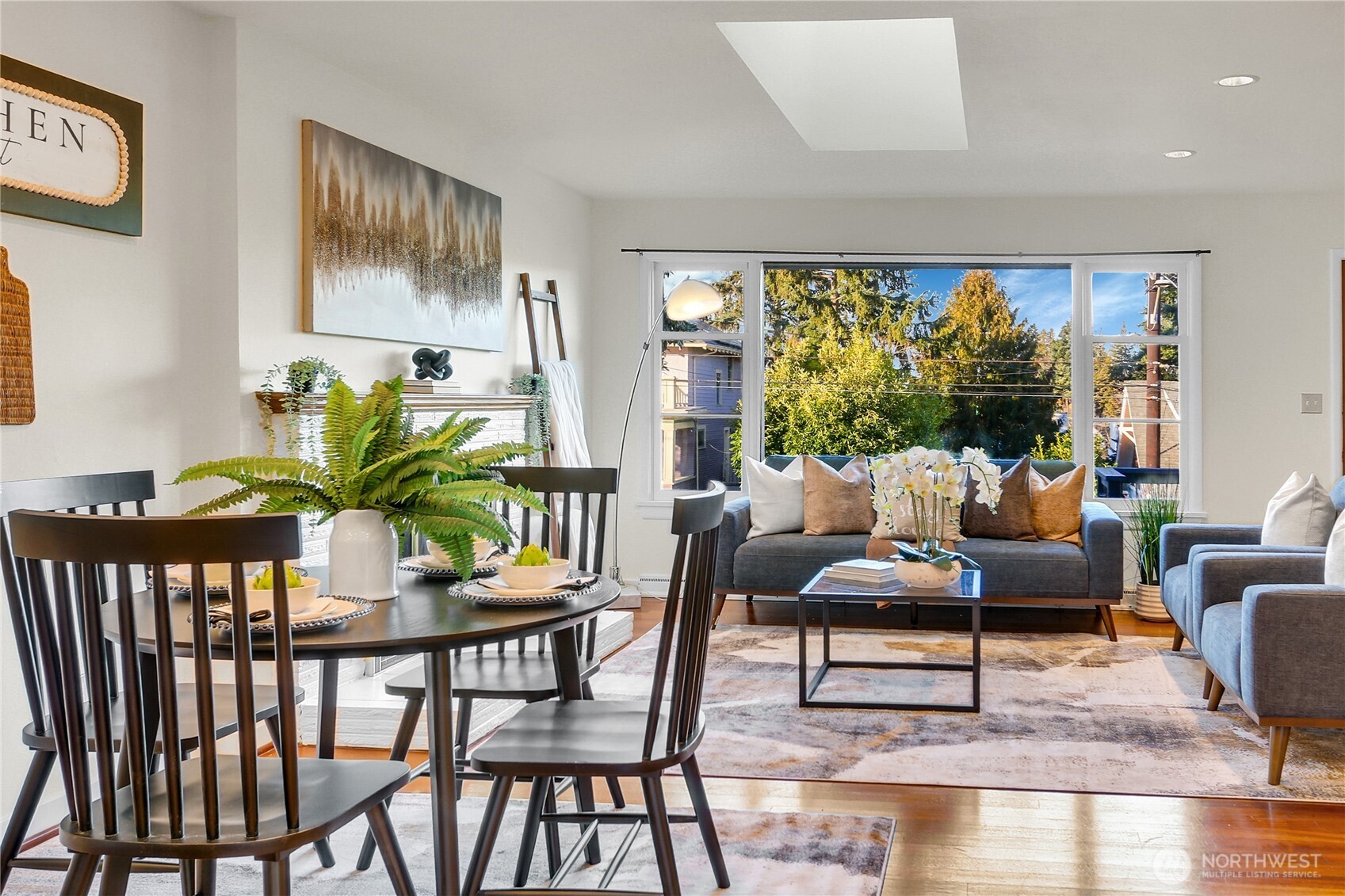 4209 South Lucile Street Seattle, WA 98118 - Photo 2 of 32