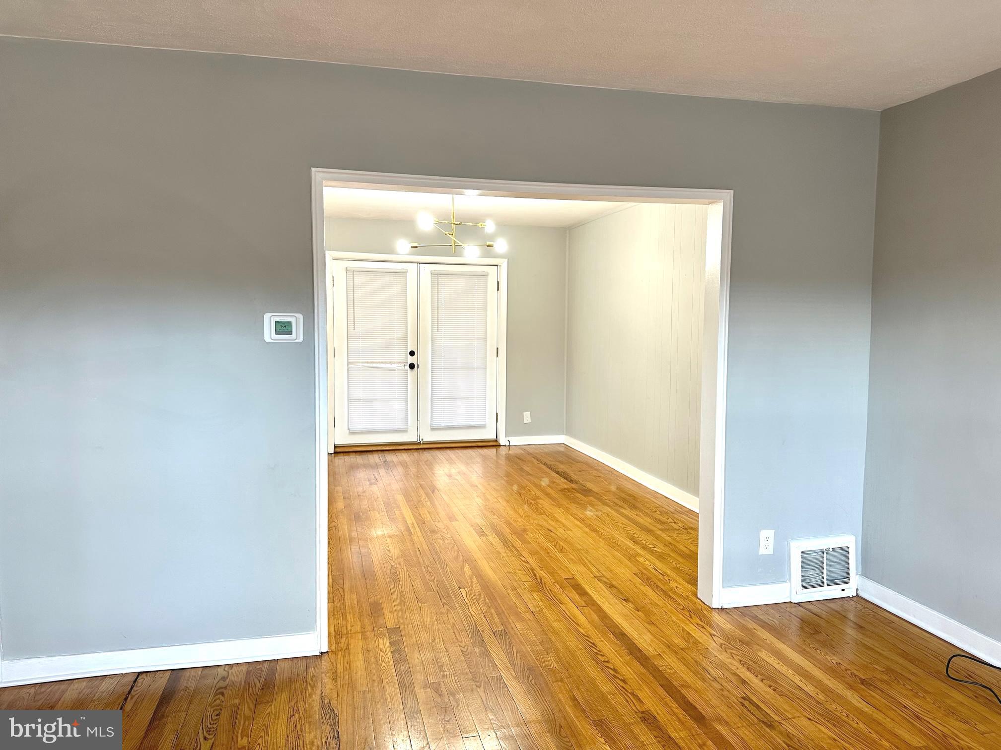 310 Sycamore Road West Reading, PA 19611 - Photo 3 of 19