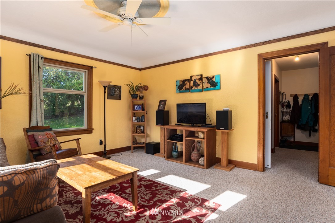 5675 Campbell Lake Road Anacortes, WA 98221 - Photo 14 of 37 Gallery Image 14
