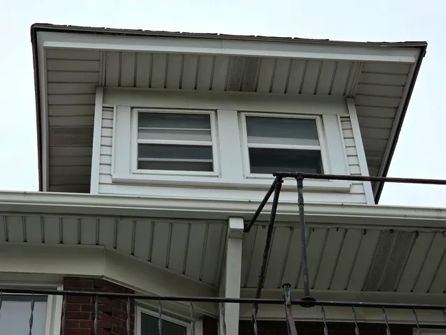 $36,900 | 156 Pilgrim Street, Highland Park, MI 48203