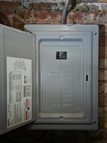 $36,900 | 156 Pilgrim Street, Highland Park, MI 48203