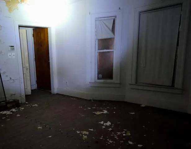 $36,900 | 156 Pilgrim Street, Highland Park, MI 48203