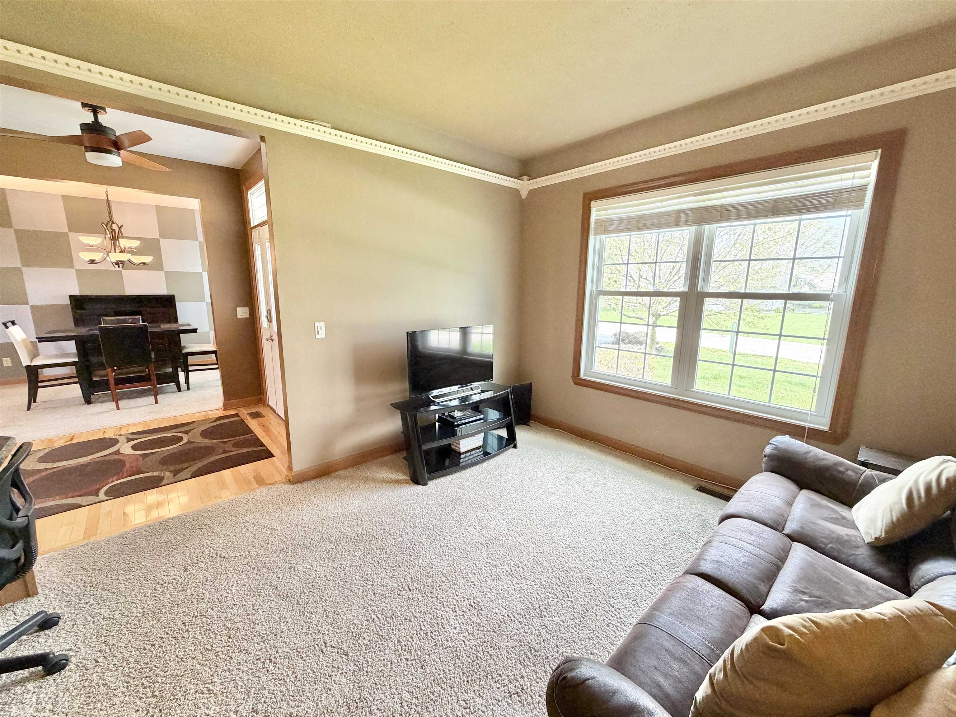 13437 Springhill Drive Winnebago, IL 61088 - Photo 13 of 72