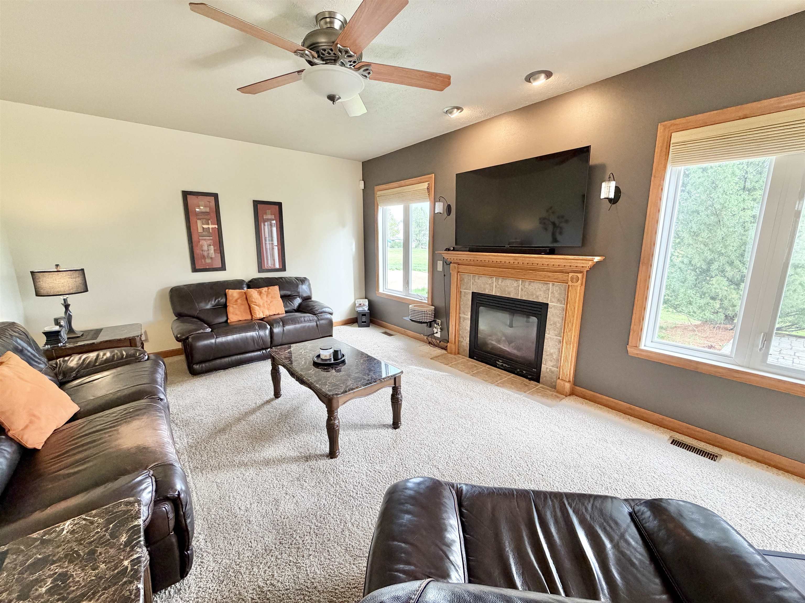 13437 Springhill Drive Winnebago, IL 61088 - Photo 20 of 72