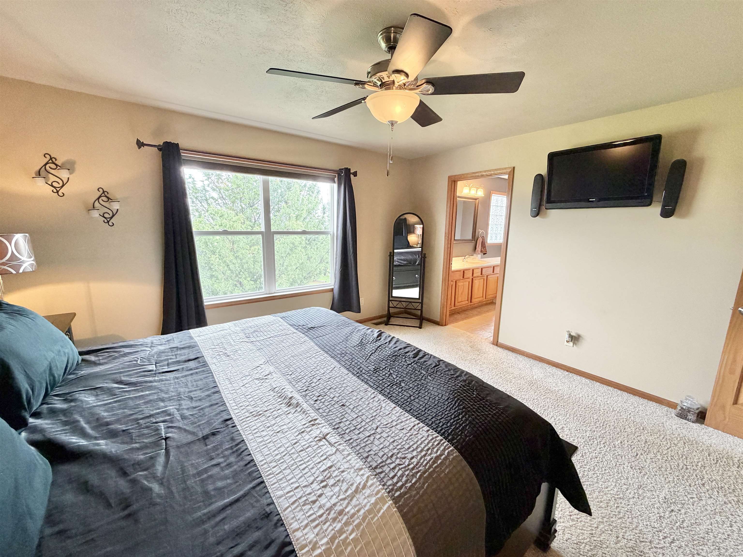 13437 Springhill Drive Winnebago, IL 61088 - Photo 28 of 72