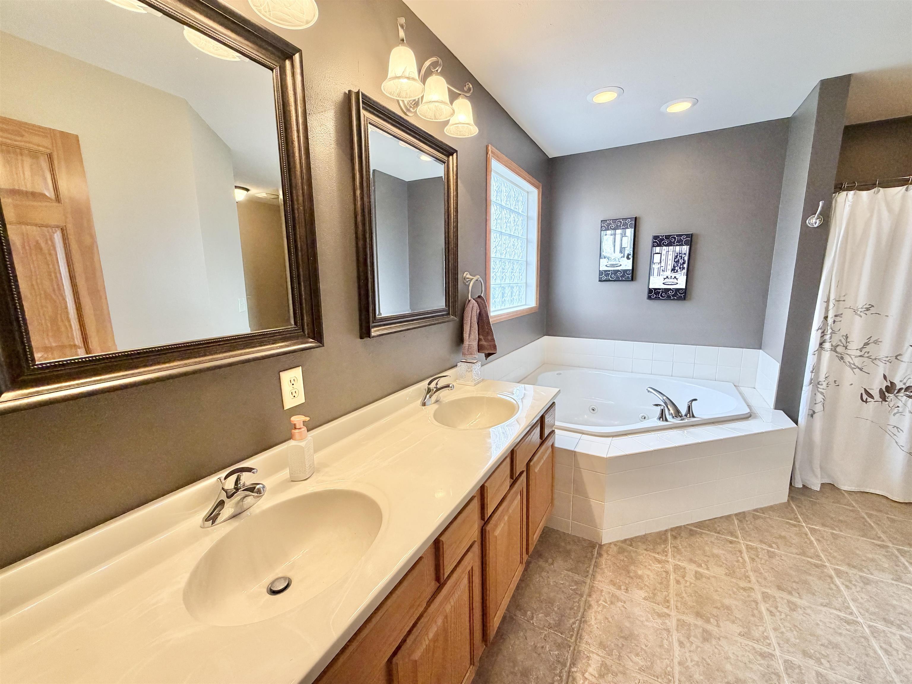13437 Springhill Drive Winnebago, IL 61088 - Photo 29 of 72
