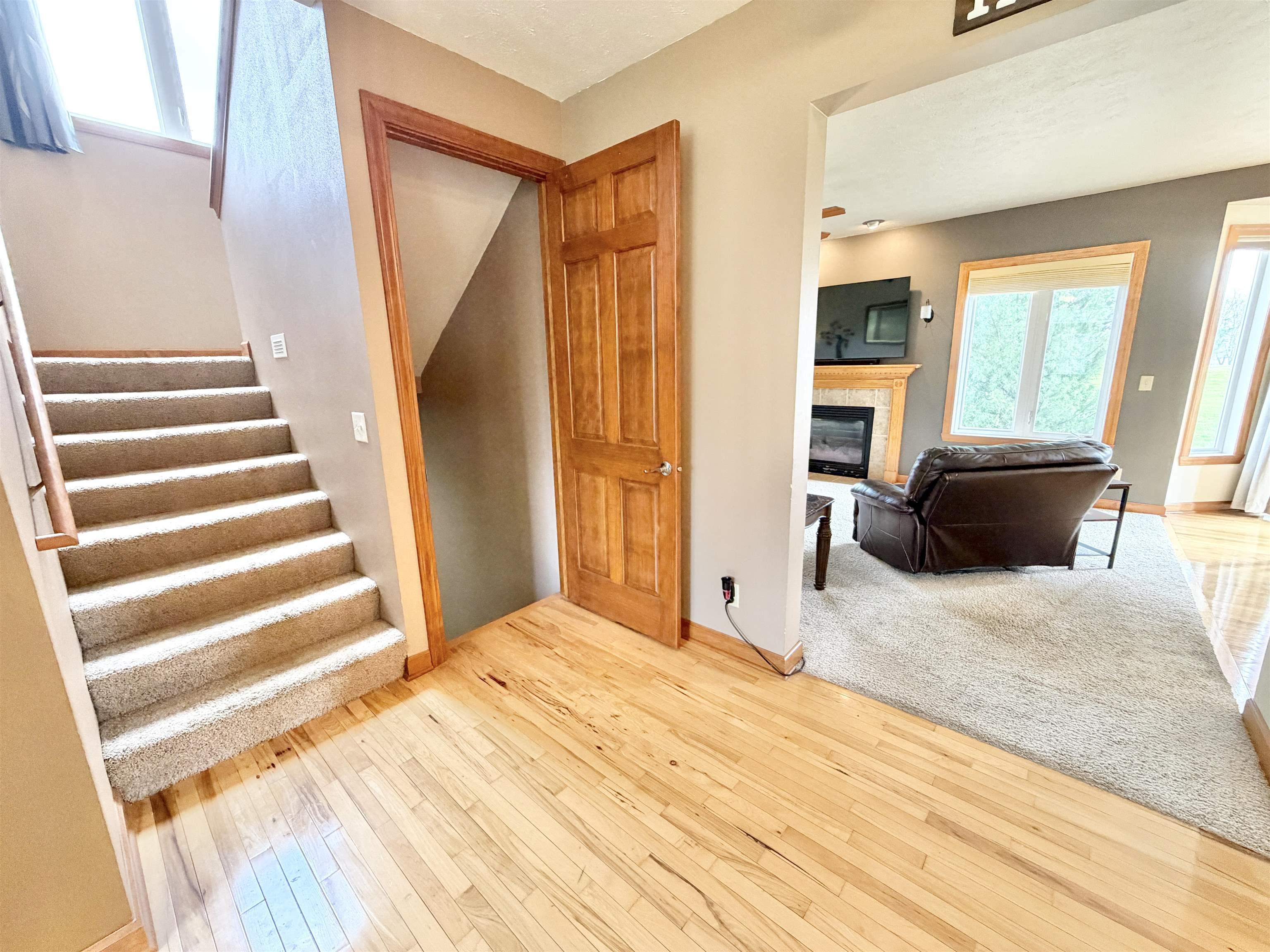 13437 Springhill Drive Winnebago, IL 61088 - Photo 6 of 72