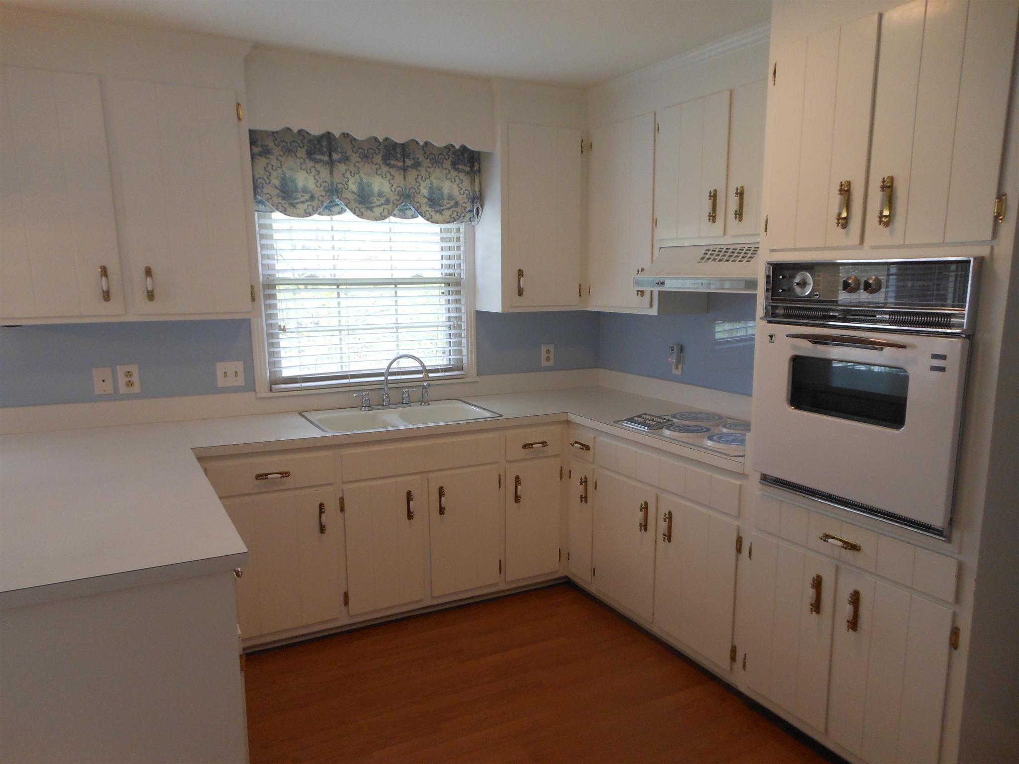 225 Kennett Road Old Hickory, TN 37138 - Photo 9 of 30 Gallery Image 9