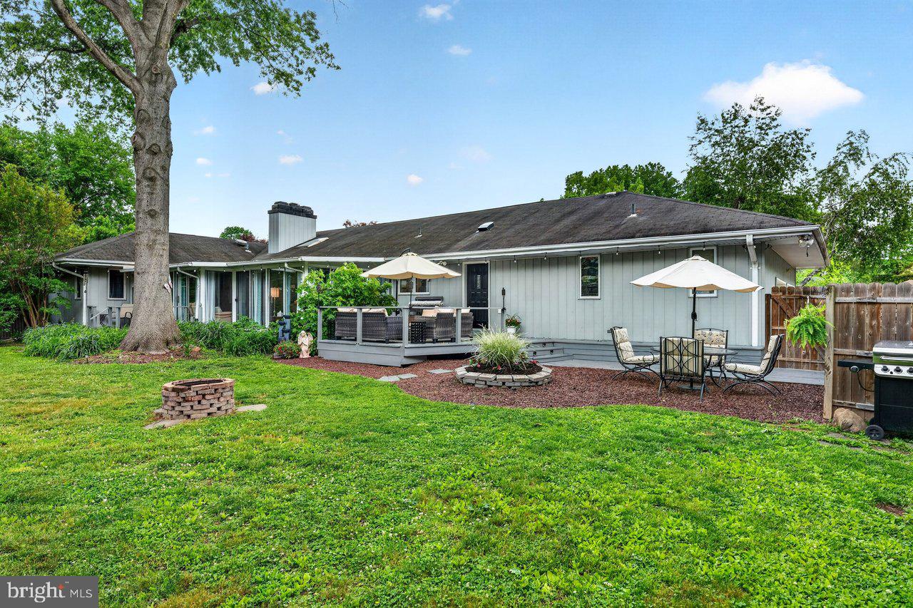 17 Azalea Way Hamilton, NJ 08690 - Photo 32 of 40