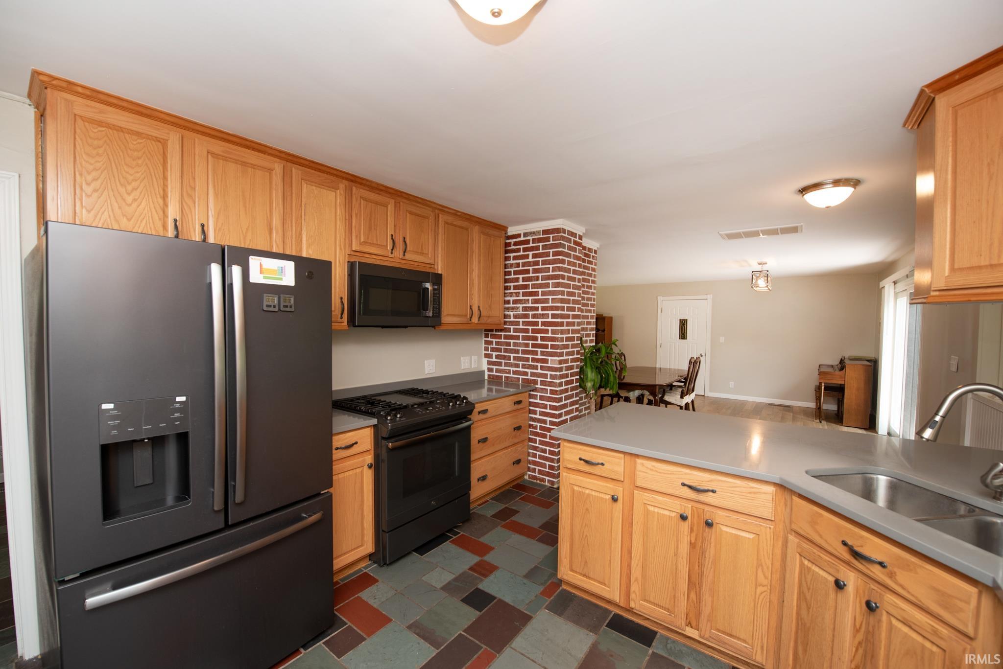 1801 Hemlock Road Lafayette, IN 47905 - Photo 11 of 36 Gallery Image 11