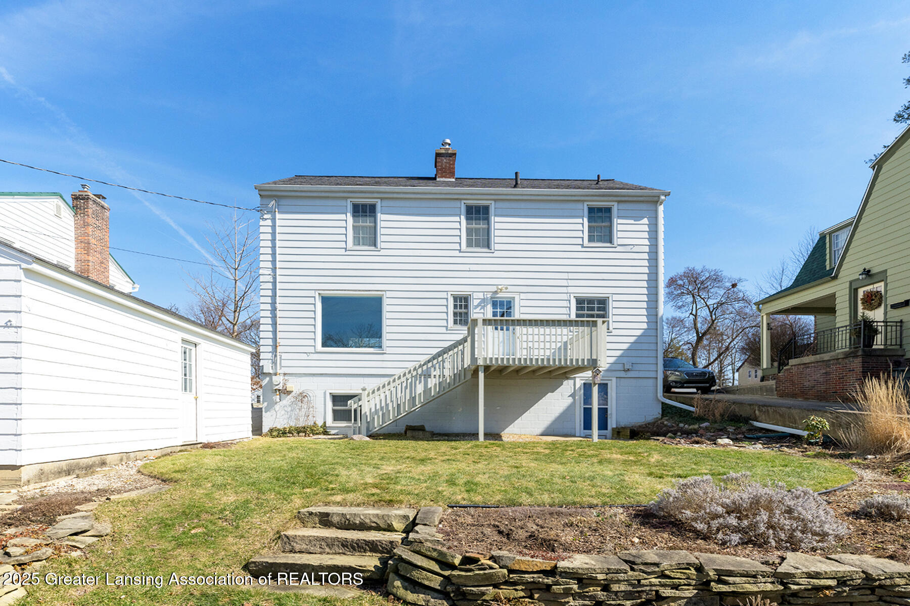 417 Kensington Road East Lansing, MI 48823 - Photo 25 of 31 Exterior Rear