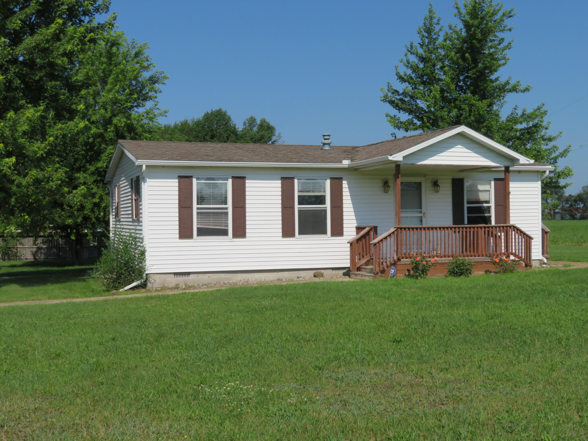 396 Taggart Road Bronson, MI 49028 - Photo 3 of 23 Front