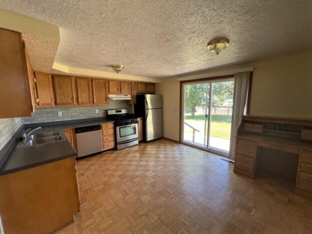396 Taggart Road Bronson, MI 49028 - Photo 8 of 23 Kitchen/Dining