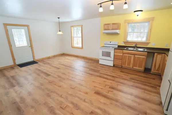 $249,900 | 374 Crank Road, Bloomfield, VT 05905