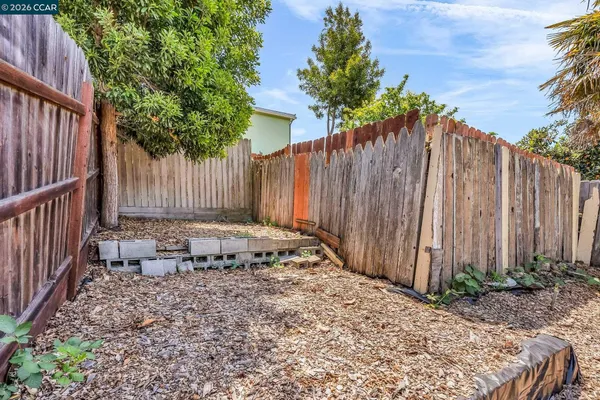 $675,000 | 2150 35th Avenue, Oakland, CA 94601
