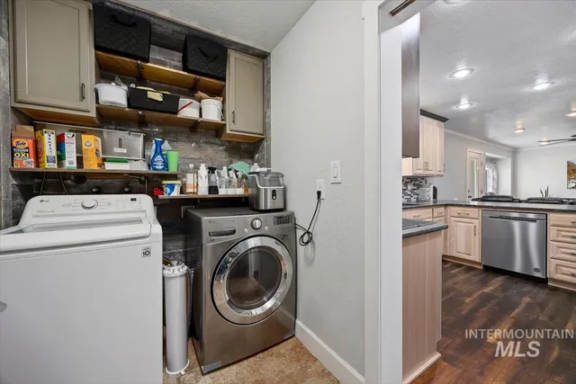 $567,000 | 466 Carriage Lane, Twin Falls, ID 83301