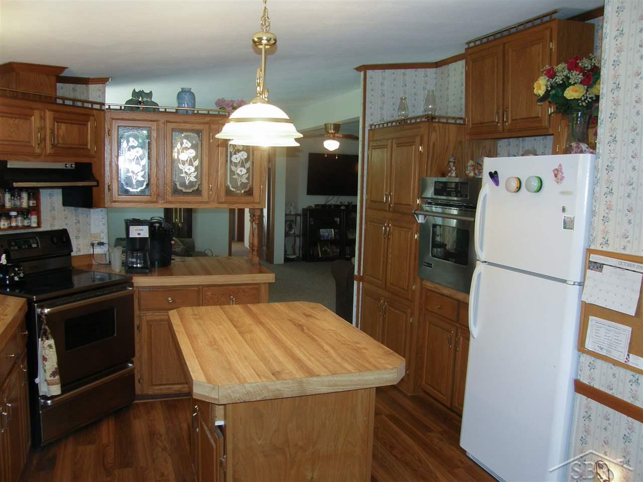 12282 South Hemlock Road Brant, MI 48614 - Photo 7 of 19 31305324-6.JPG