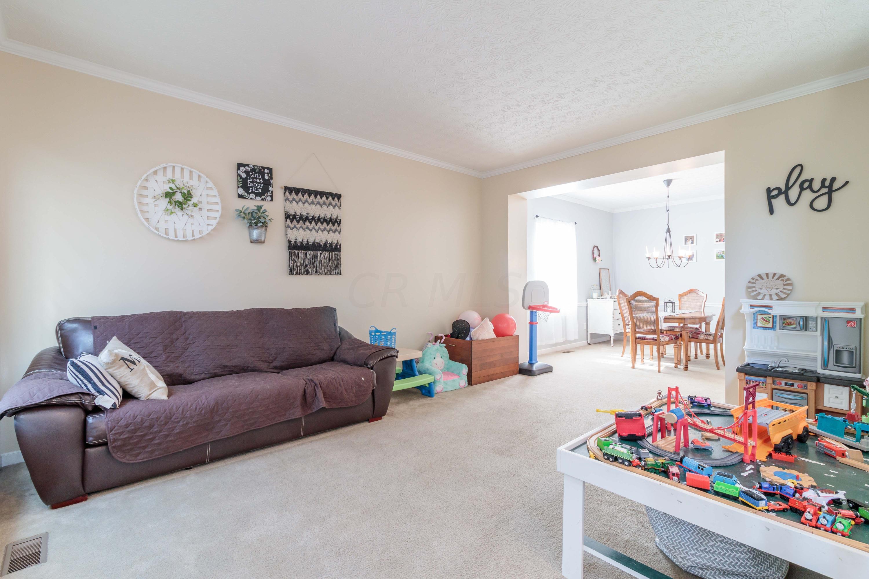 7868 Rodebaugh Road Reynoldsburg, OH 43068 - Photo 14 of 44 Gallery Image 14