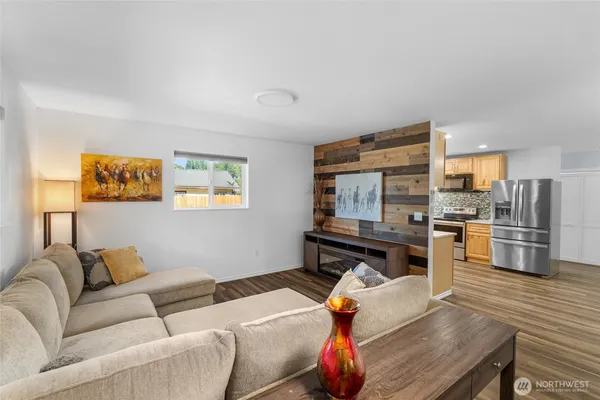 $499,950 | 417 Central Avenue, Pe Ell, WA 98572