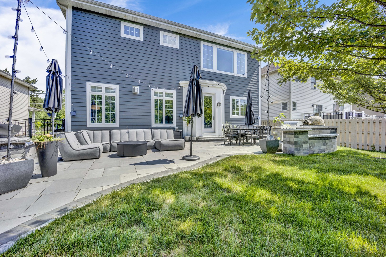355 St Charles Road Glen Ellyn, IL 60137 - Photo 16 of 44 a view of a house with backyard and sitting area