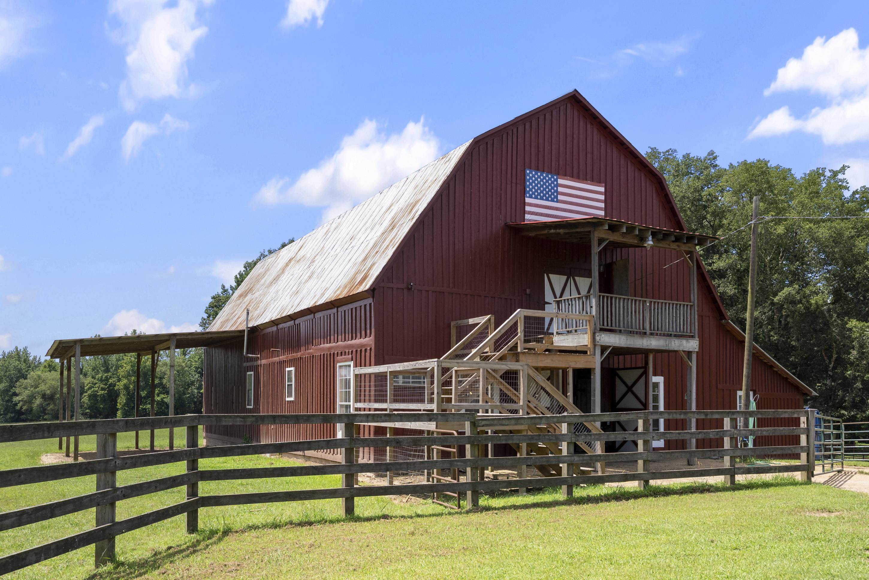 891 Musgray Road Holly Springs, MS 38635 - Photo 28 of 38 a front view of a house with a yard