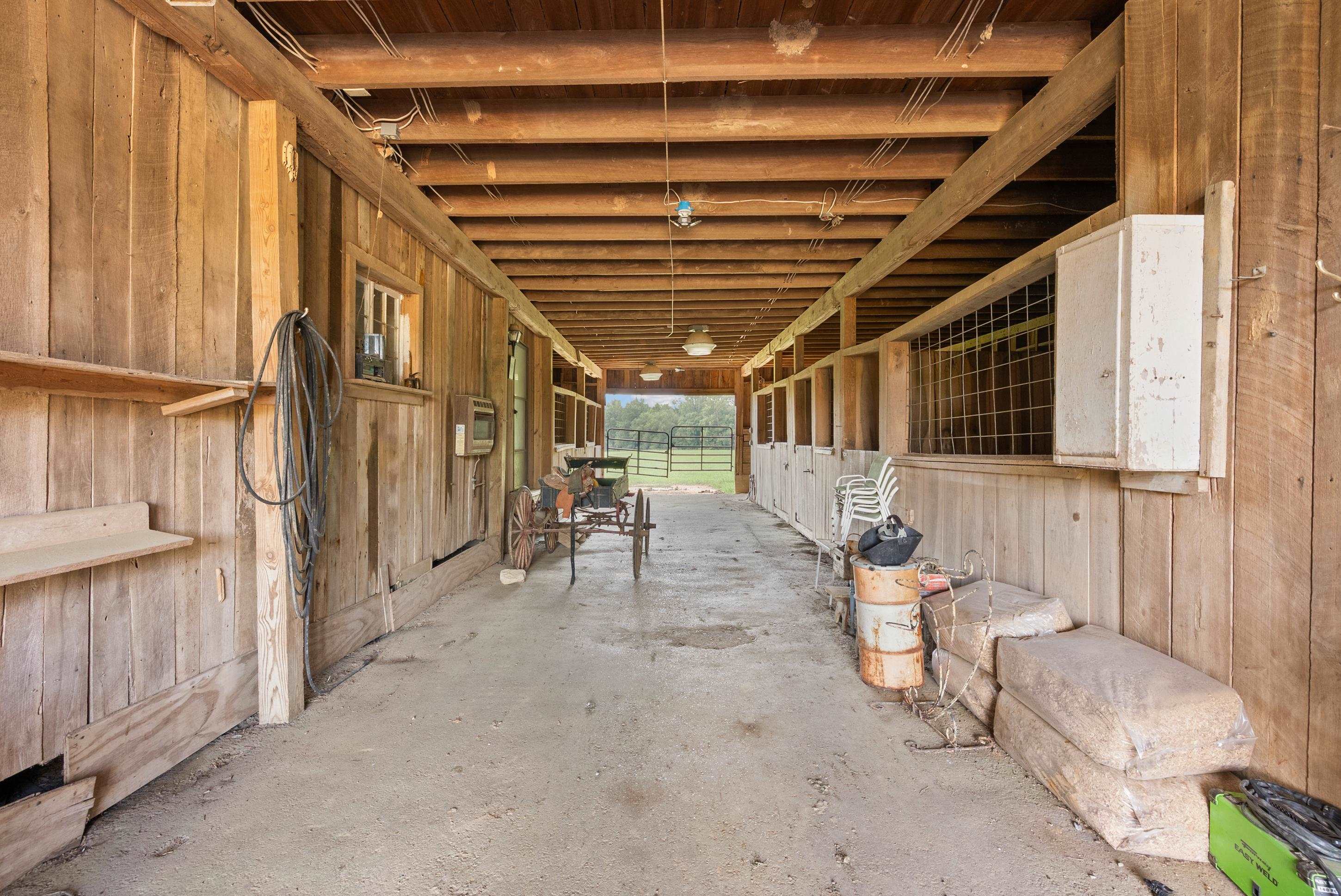 891 Musgray Road Holly Springs, MS 38635 - Photo 29 of 38 a view of an empty room with a couch