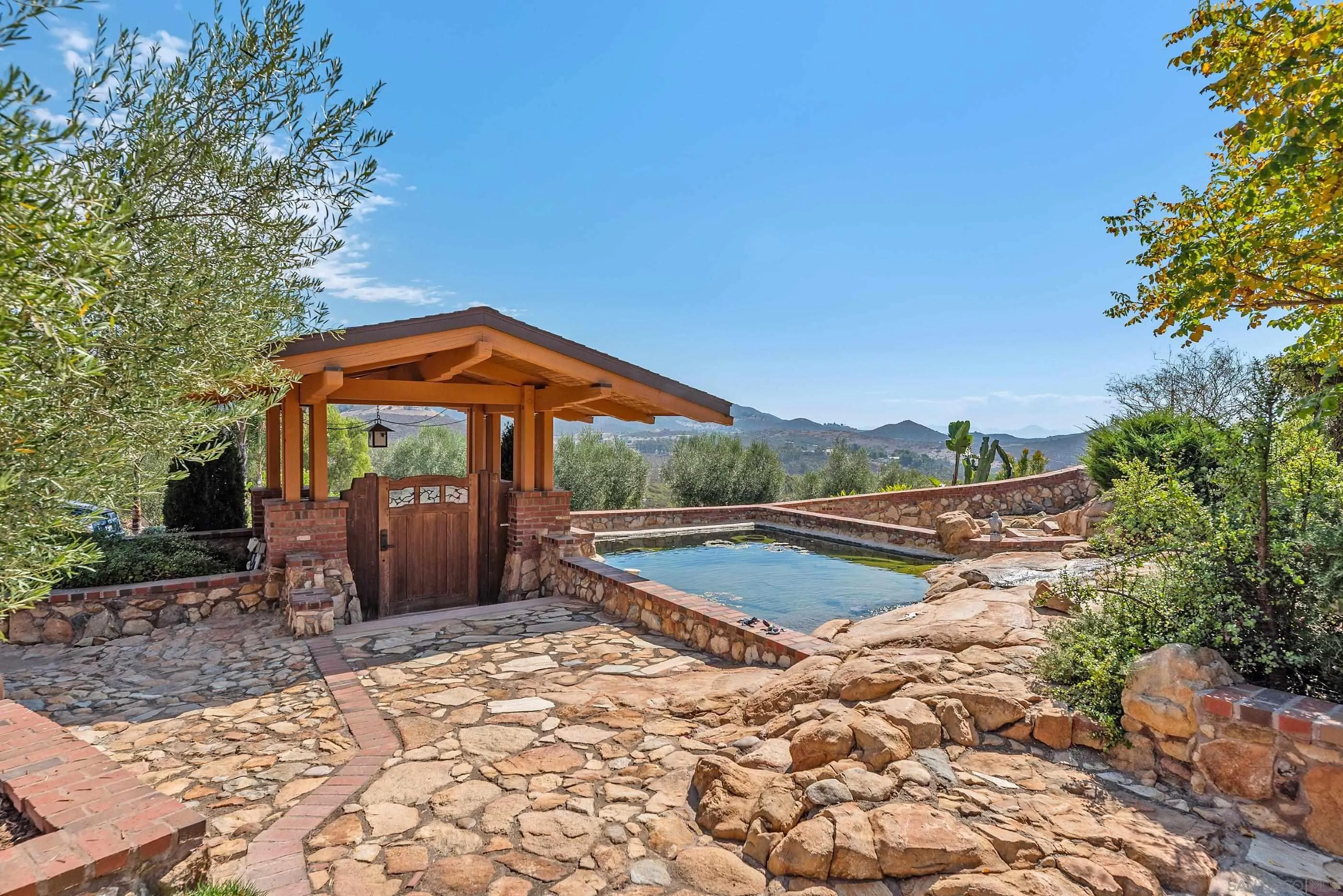 15535 Westview Road Poway, CA 92064 - Photo 31 of 74 a view of a backyard