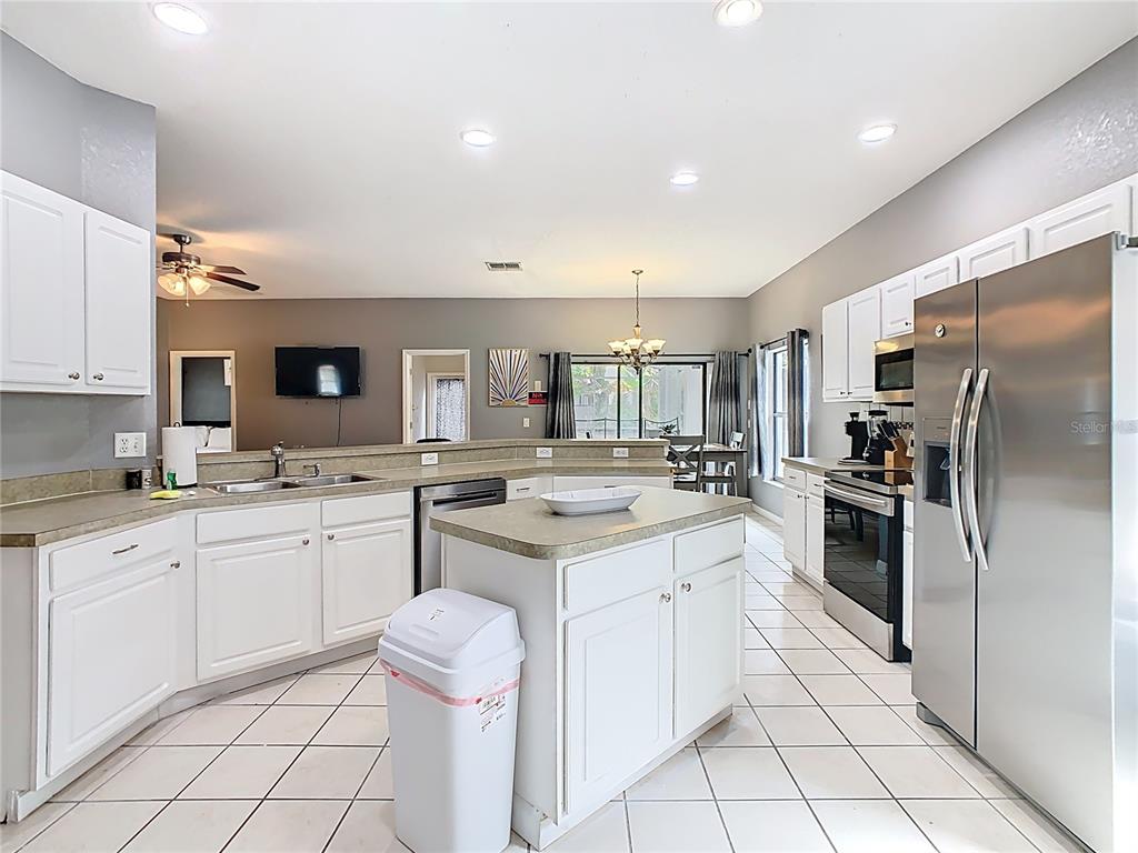 114 Sandy Point Way Clermont, FL 34714 - Photo 16 of 45