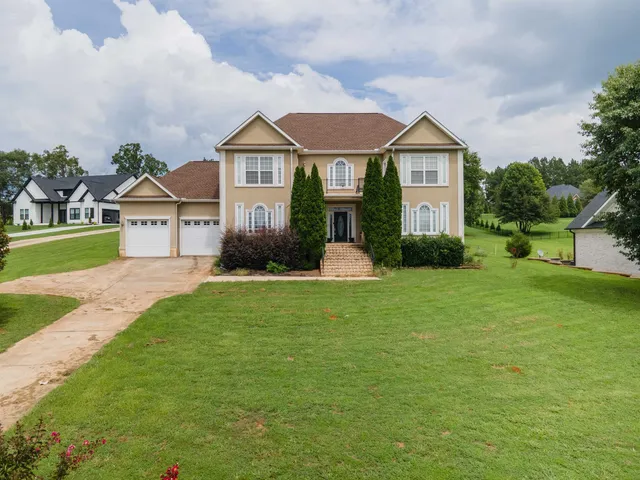 $414,900 | 418 Harbour View Drive, Chesnee, SC 29323