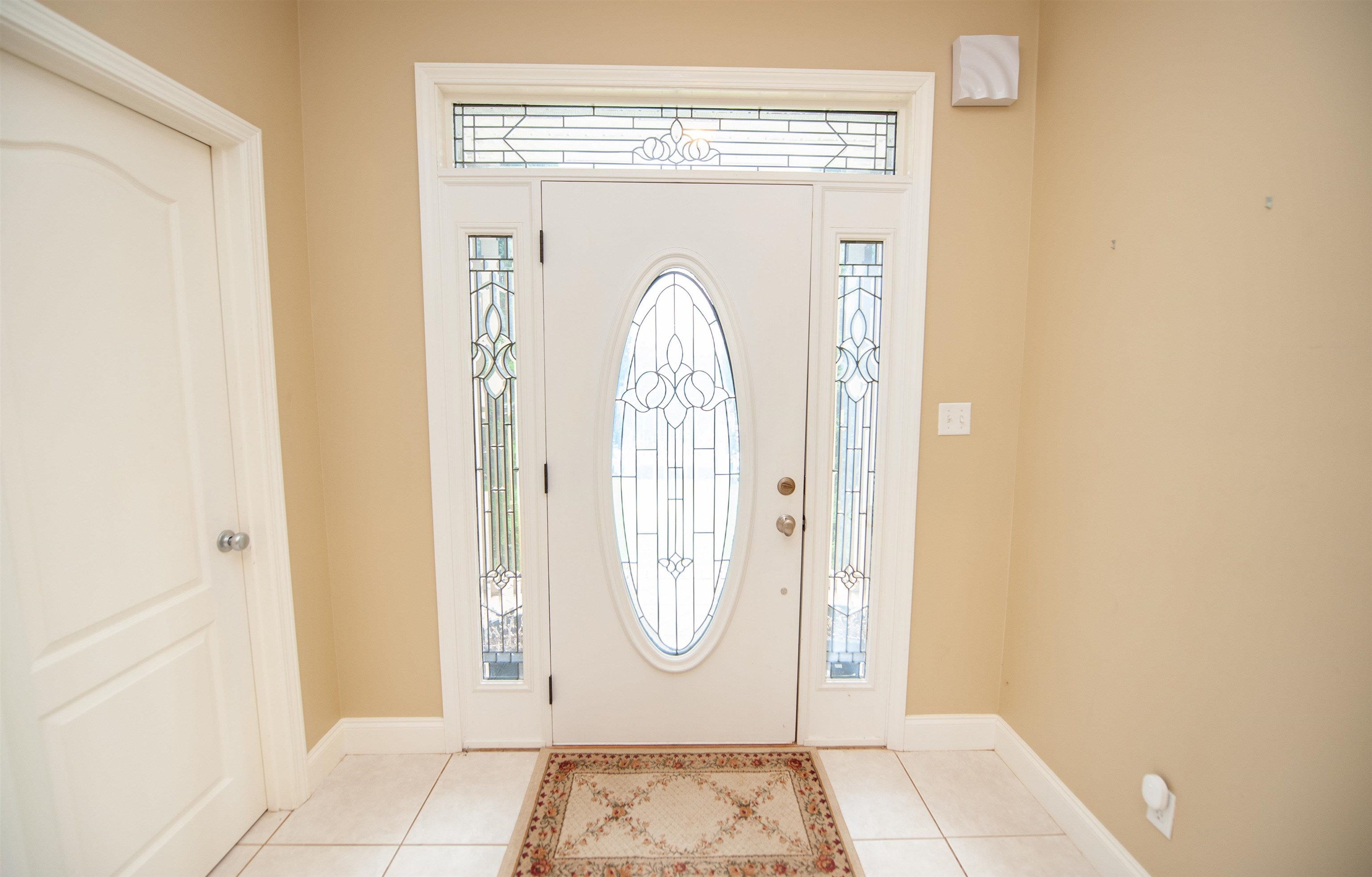 418 Harbour View Drive Chesnee, SC 29323 - Photo 2 of 38
