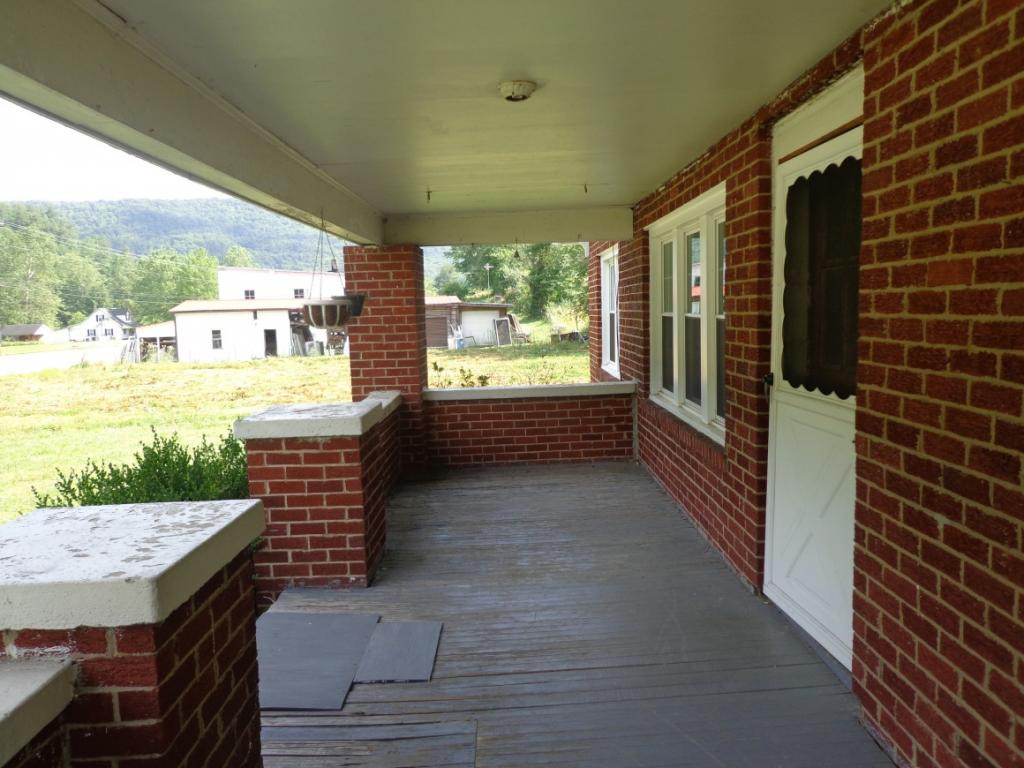 129 Dugger Hollow Road Butler, TN 37640 - Photo 17 of 19 Photo 17