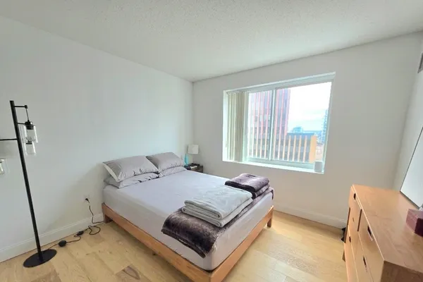 $4,500 | 8-12 Museum Way, Unit 1326, Cambridge, MA 02141