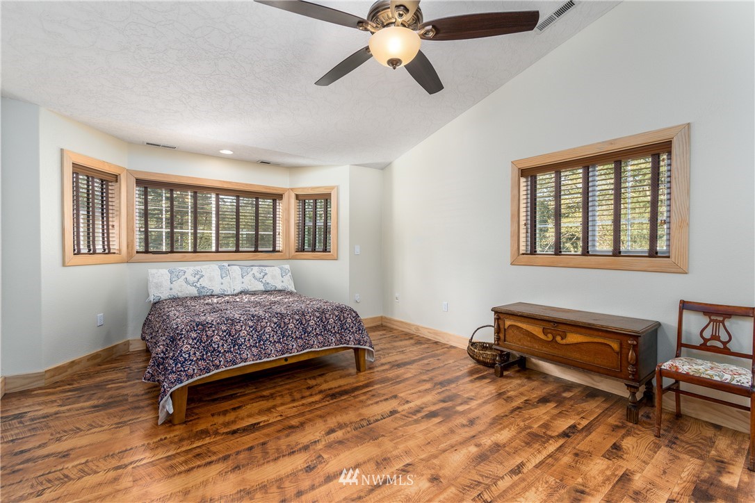 287 Rutherford Lane Castle Rock, WA 98611 - Photo 11 of 39 Gallery Image 11